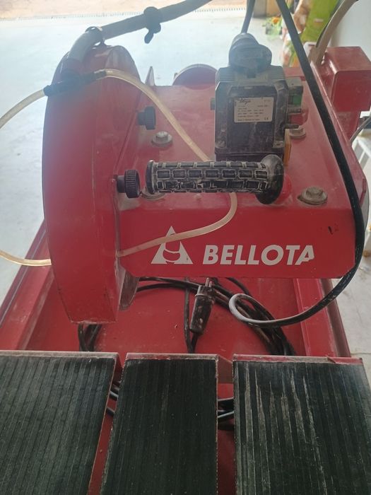 Mesa de corte bellota