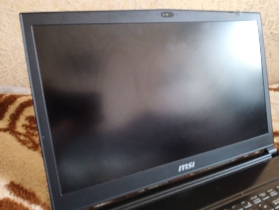 Продам ноутбук MSI