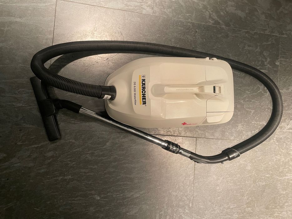 Пилосос Керхер DS6000 water filter