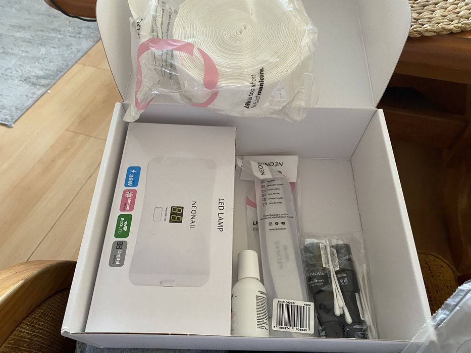 Zestaw do robieni hybryd,Lampa, Paznokcie  Nowa hybrydy