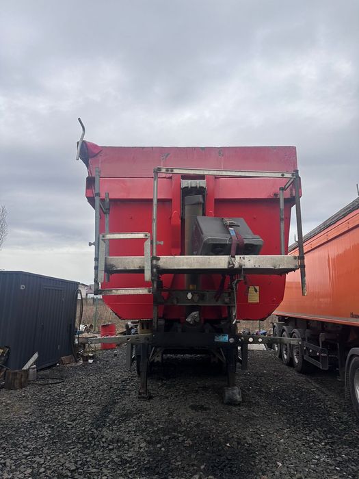 Самоскид Schmitz Ski 24