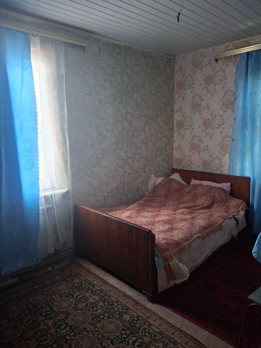 Продаж будинку з гаражем і ділянкою 20сот в с.Сомкова Долина