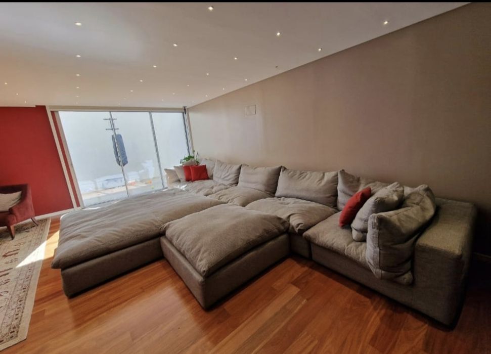 Sofá Modular XXL Estilo "Cloud Couch" (Nuvem) – Cinza