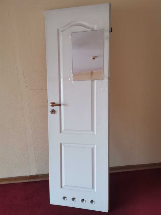 Drzwi drewniane białe