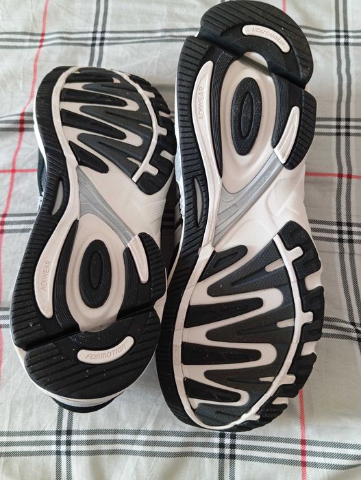 Sapatilhas Adidas ORIGINAIS ( Novas)