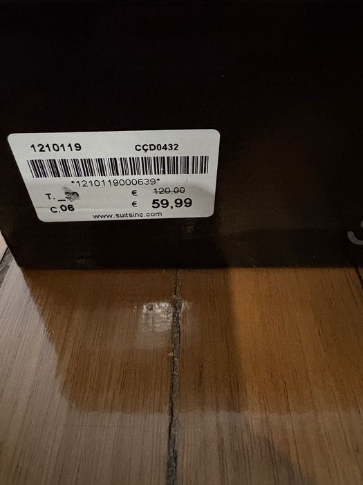 Sapatos em pele n 38