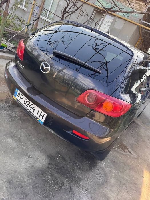 Продам автомобіль Mazda 3