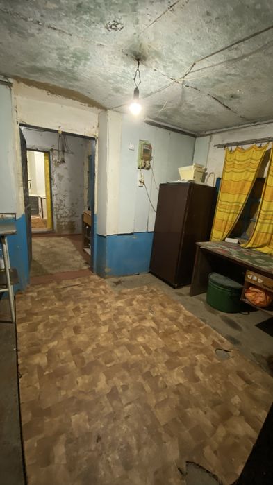 Продаж землі з будинком