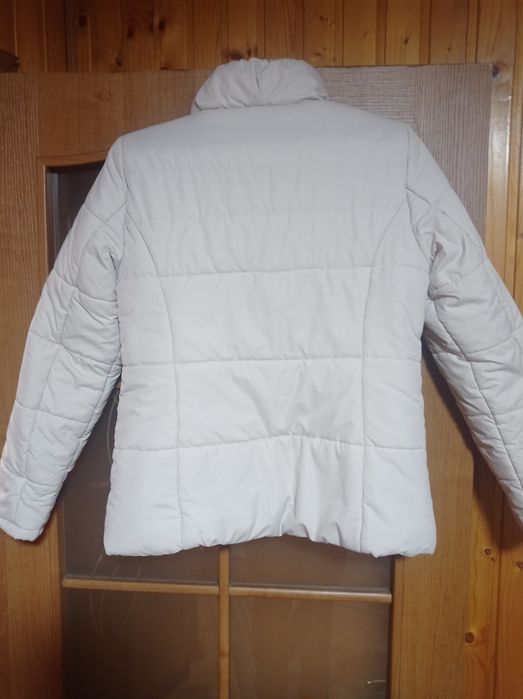 Куртка жіноча осінь весна