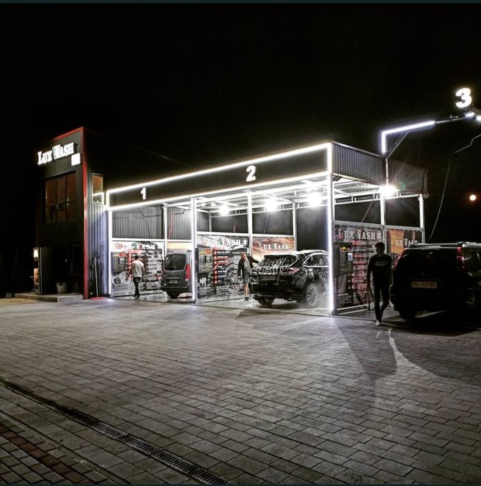 Готовий діючий бізнес мийка самообслуговування Lux Wash