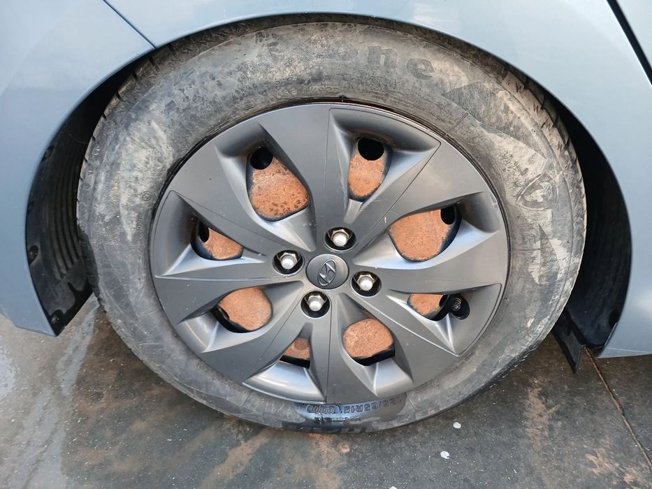 Jante trás direita HYUNDAI i20 (GB)