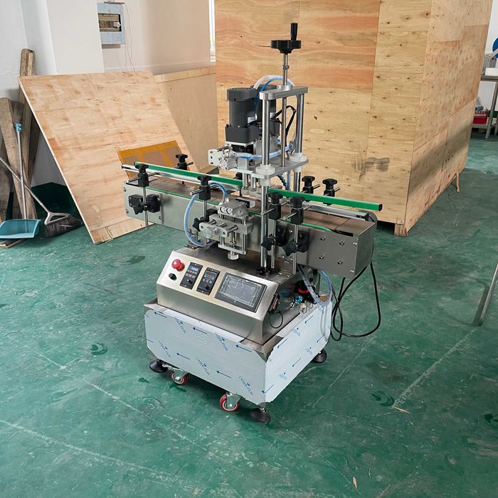 Máquina de tampar de mesa, máquina de vedação de garrafas com parafuso