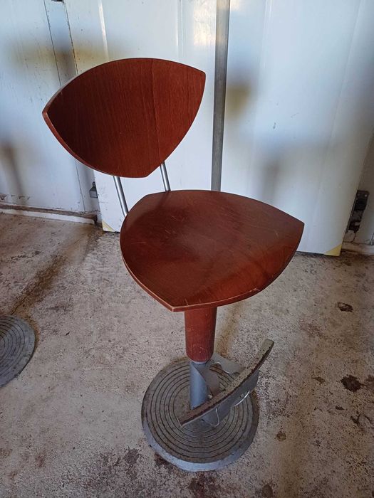 Mesas e cadeiras altas de café (Ver descrição)