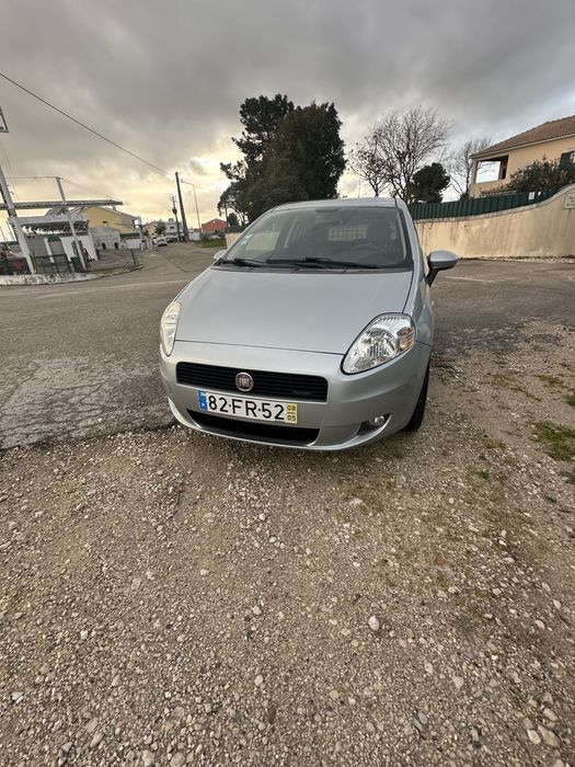 Fiat punto evo. Comercial
