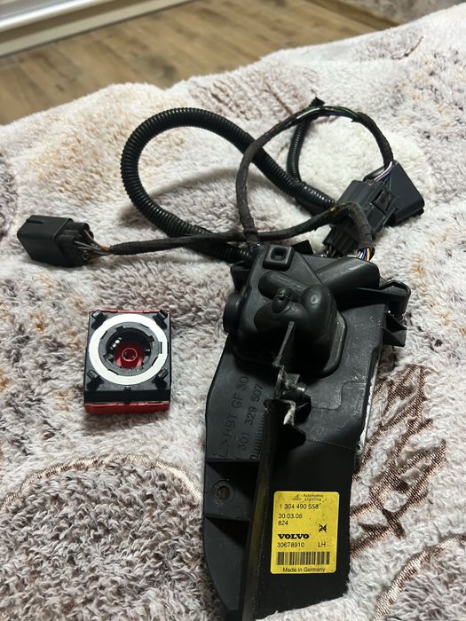 Блок ксенону volvo