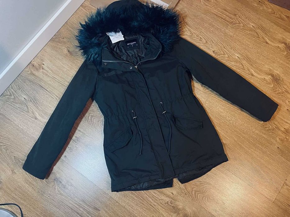 Brave soul london 36 kurtka czarna zimowa z futerkiem