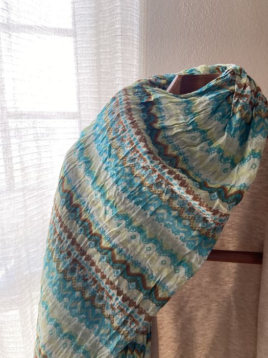 Lenços senhora como novos