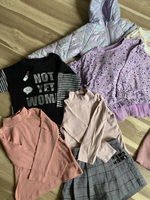 Пакет одягу на дівчинку 104-110р