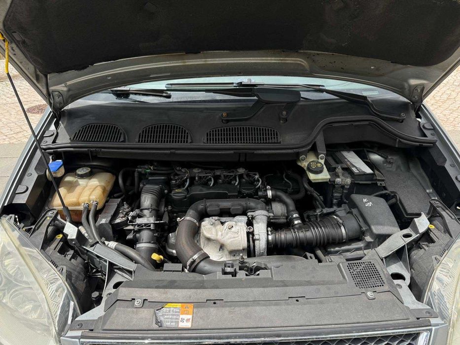 Ford Focus C-Max 1.6TDCI 110CV 289.000KM 2004/01 5Lugares