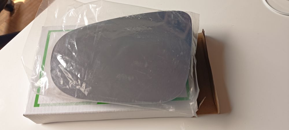 Вкладиш дзеркала лівий Prasco 5K0857521 для VW Touran,Golf