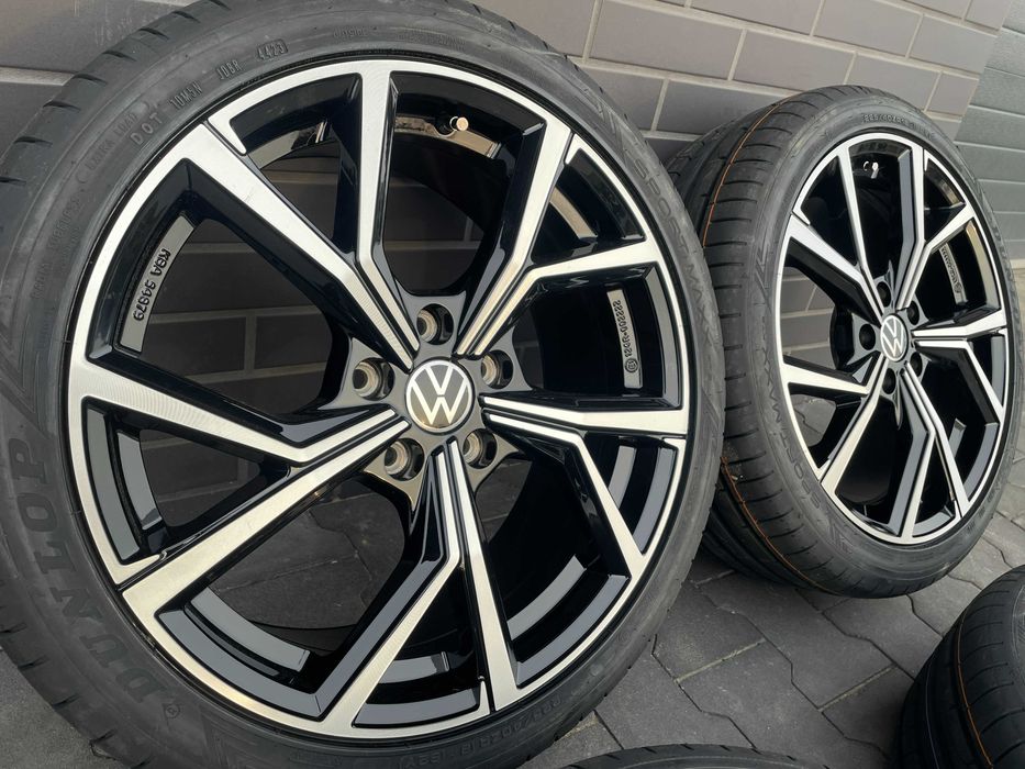 VW GOLF VII VIII 7 8 GTD GTI R LINE KOŁA 225/40R18 Dunlop Germany Nowe