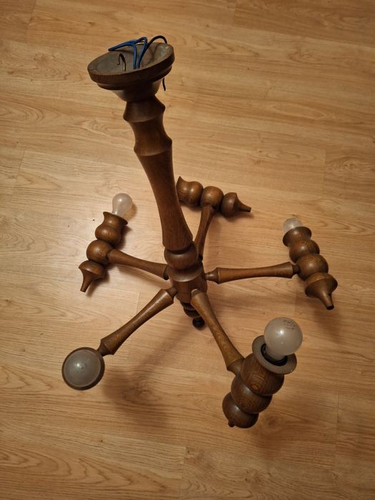 Lampa z PRL-u do powieszenia