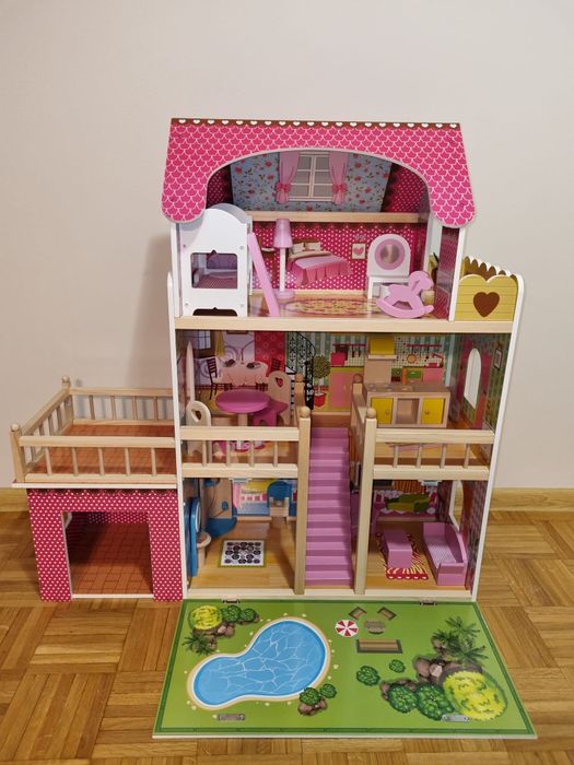 Domek dla lalek Kinderplay plus ludziki i akcesoria Playtive