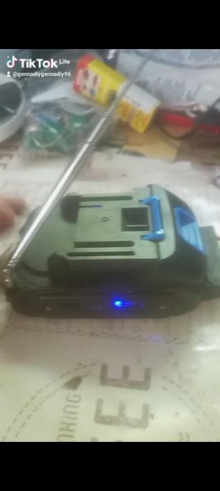 МІНІ Приставка,Bluetooth,фонарик ,мп3,вихід на колонки)