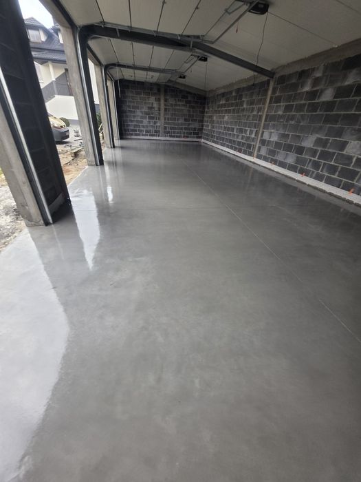 Posadzki przemysłowe betonowe Garaże podjazdy tarasy  szlifowane i