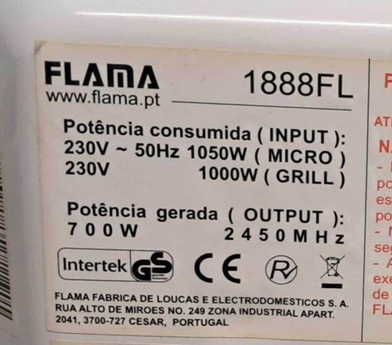 Microondas Flama 700W c/ grill usado