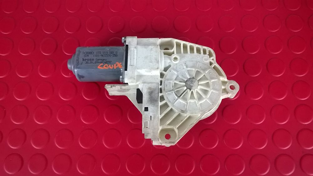 Motor Vidro Frente Esquerdo 8T0959801B - AUDI A5