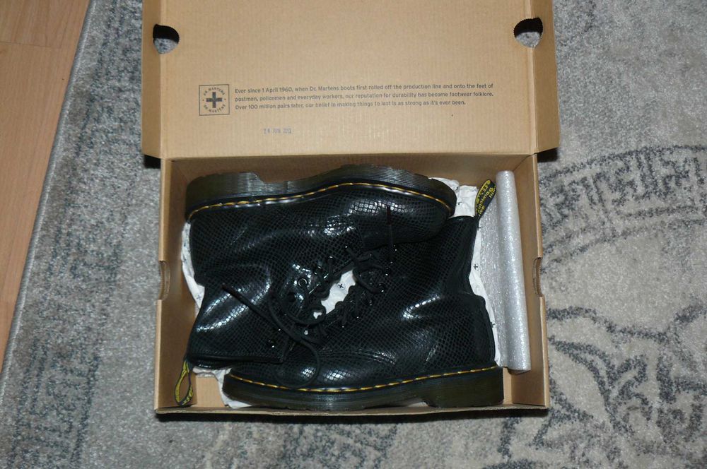 skorzane glany dr martens roz 38 jak nowe