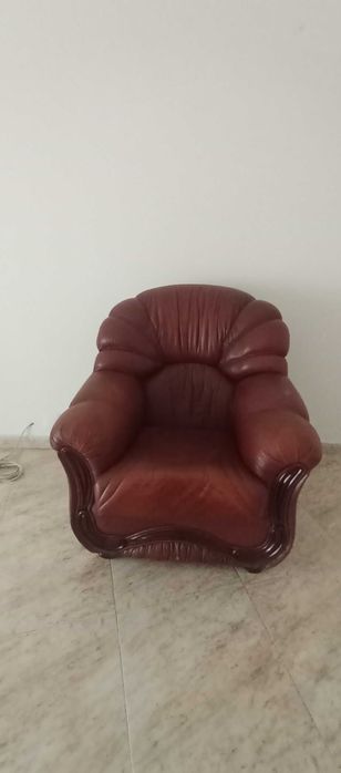 Conjunto 3 sofás em couro