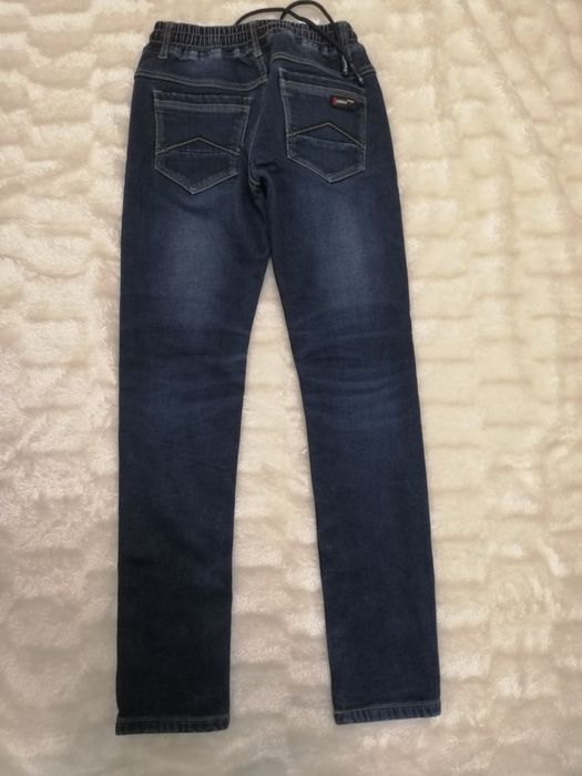 Теплые джинсы для мальчика.