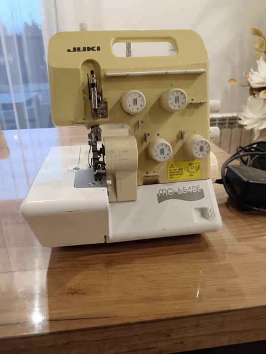 Owerlok Juki MO- 654DE
