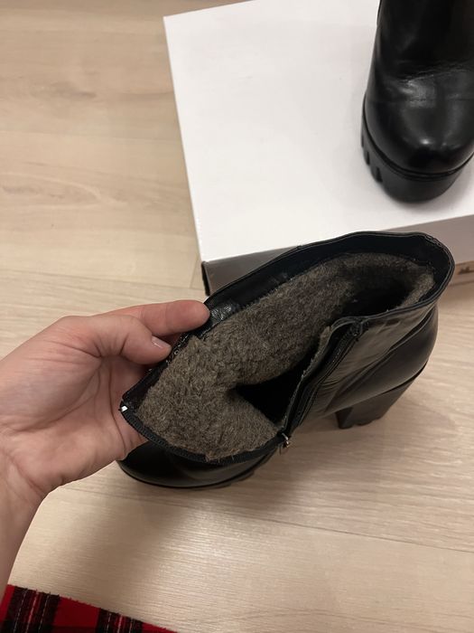 Зимове жіноче взуття