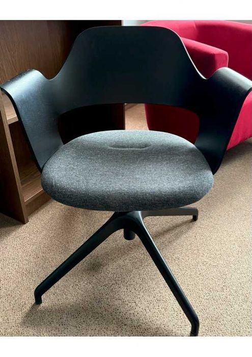 Komplet 6 krzeseł konferencyjnych FJÄLLBERGET