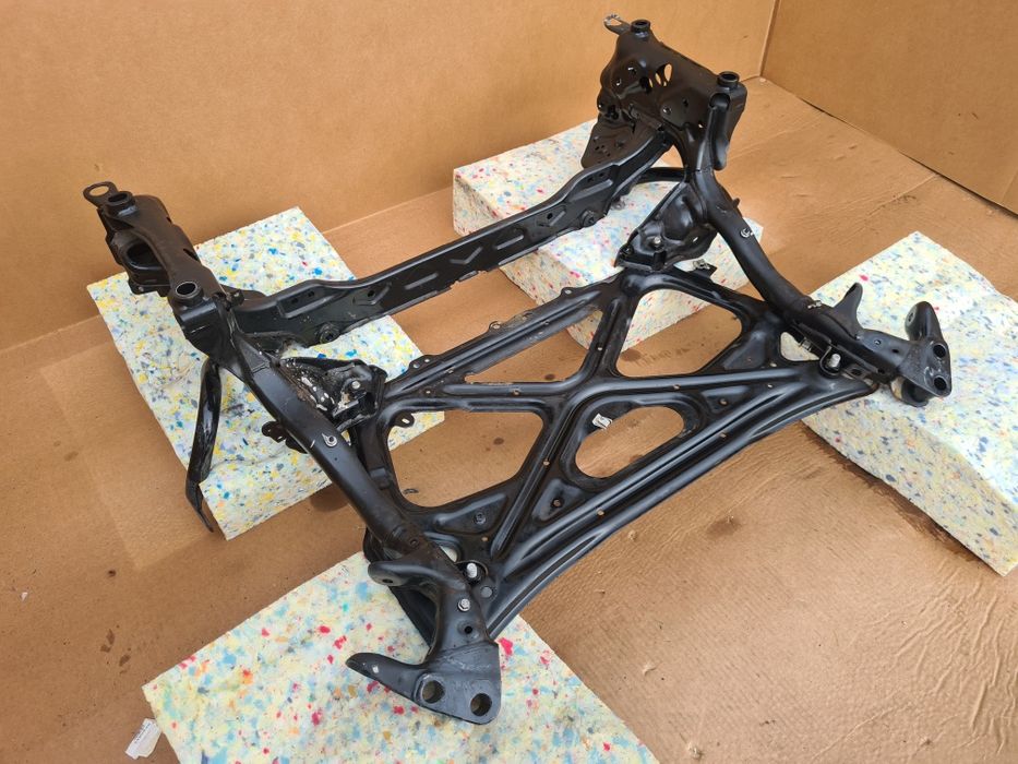 WÓZEK sanki kołyska zawieszenia przedniego AUDI A6 C7 4G LIFT przód OE