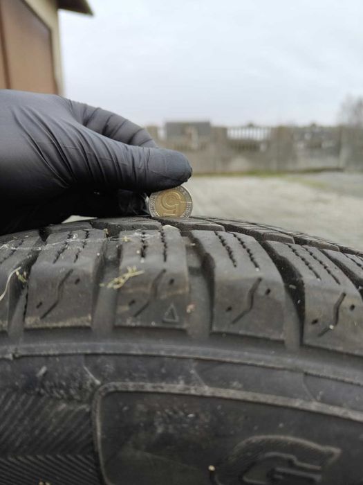 Opony Goodride 205/65R15C SW612 102/100T ZIMOWE