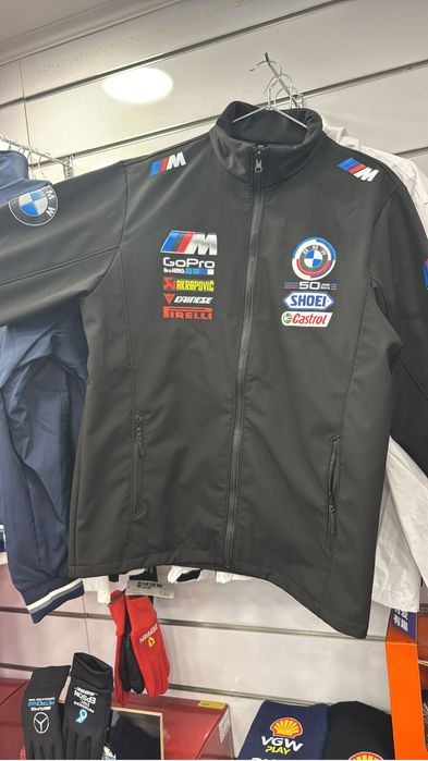 Casaco BMW M lindo a estrear