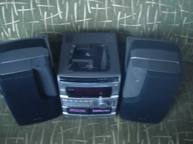 Продам кассетный магнитофон Luxman