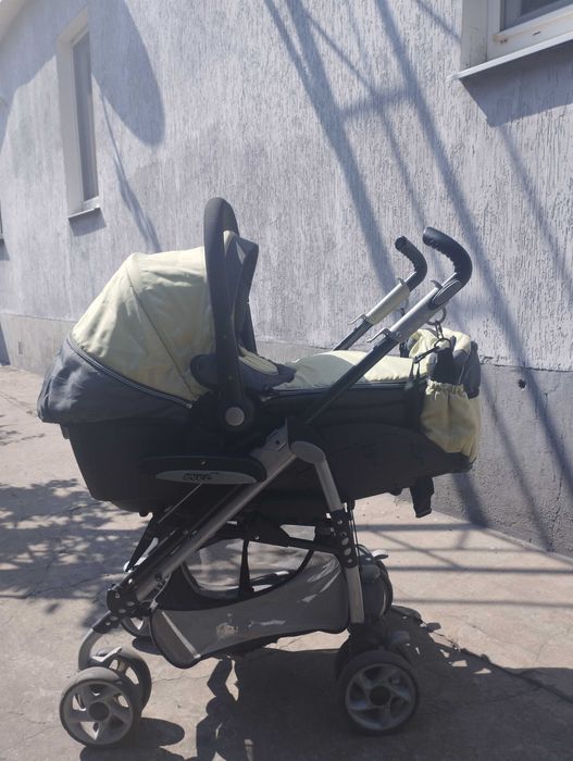 Коляска дитяча, універсальна