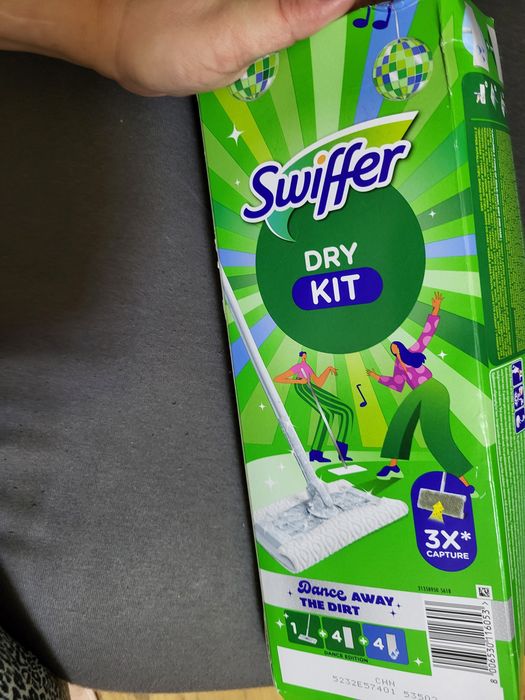 Swiffer mop/pochlaniacz kurzu do podłóg