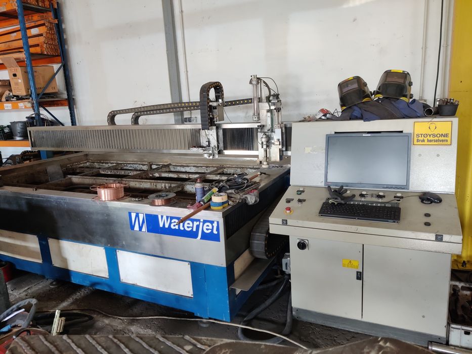 Waterjet stół wodny sterowanie cyfrowe Myplasm