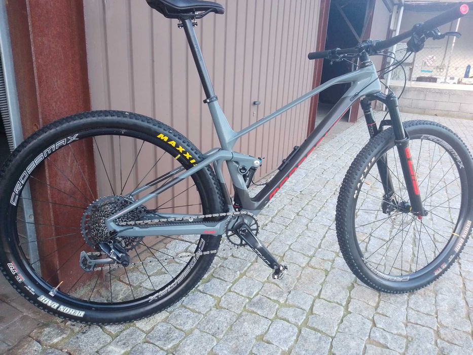 Bicicleta mondraker podium