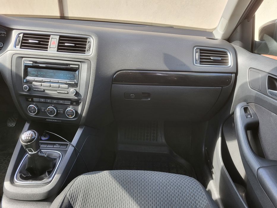 VOLKSWAGEN Jetta 1.2 TSI 2012
