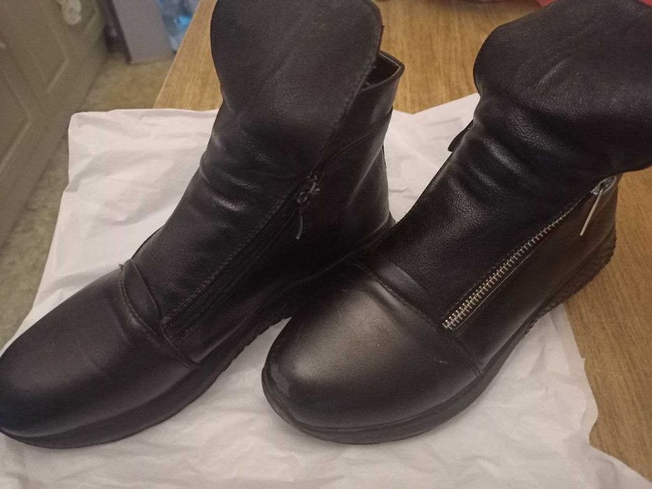 Черевики для дівчинки, розмір 37, б/у