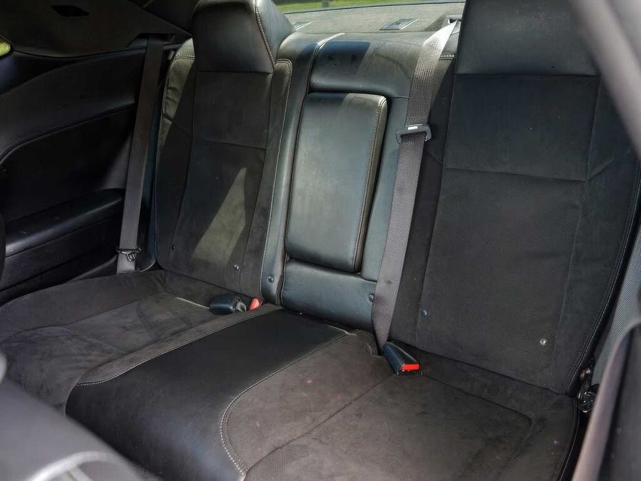 Dodge Challenger      2020