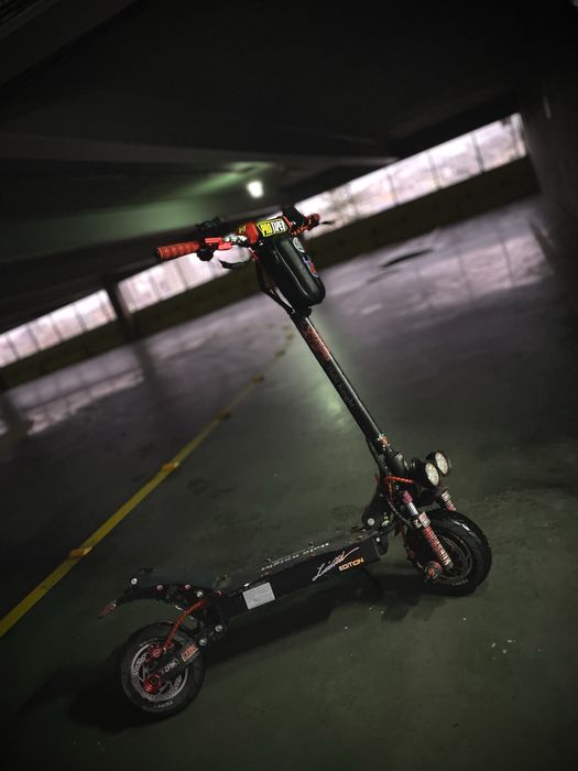 Trotinete Halo Knight T104