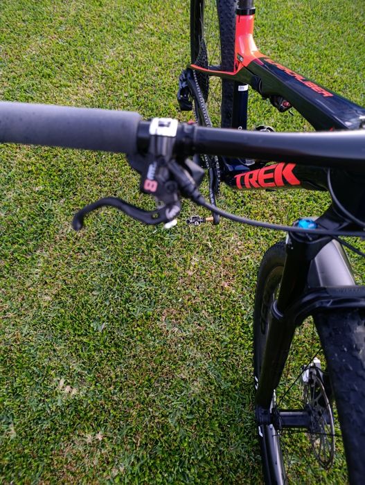 Trek supercaliber caliber 9.8 M/L